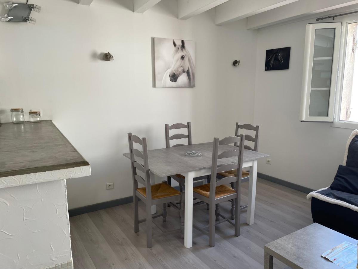 Appartement Des Penitents Saintes-Maries-de-la-Mer Exteriör bild